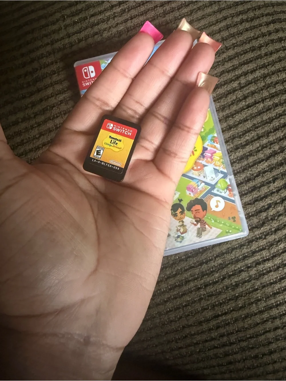 Nintendo Switch Tomodachi Life - Bright Yellow Logo & Colorful Artwork